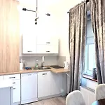 Winston Apartment