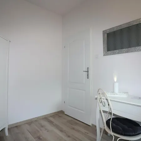 Winston Apartament